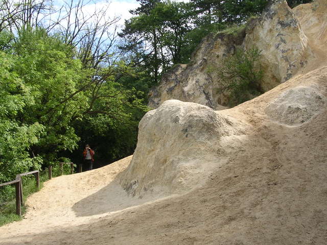 A képhez tartozó alt jellemző üres; 20241018_101325.jpg a fájlnév