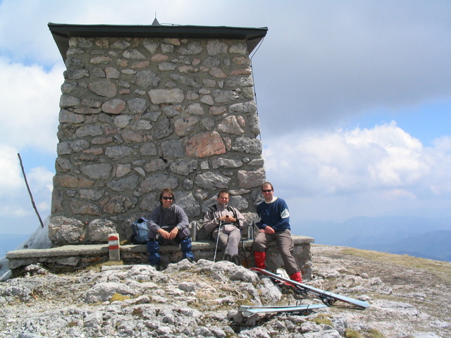 A képhez tartozó alt jellemző üres; 20241018_101325.jpg a fájlnév