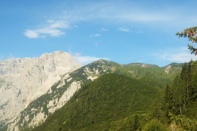 A képhez tartozó alt jellemző üres; 20241018_101325.jpg a fájlnév