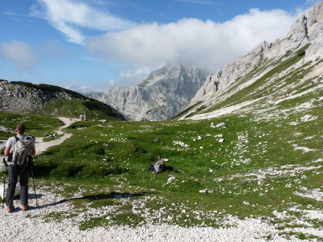 A képhez tartozó alt jellemző üres; 20241018_101325.jpg a fájlnév